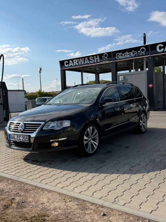 Bild des Angebotes Volkswagen Passat Variant 2.0 TDI DPF DSG 125kW Sportli...