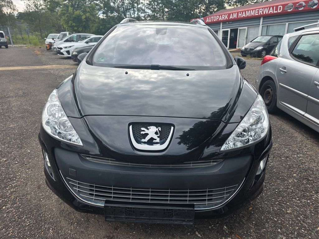 Bild des Angebotes Peugeot 308 SW Family . Panorama, Klimaautomatik.