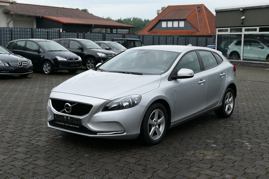 Bild des Angebotes Volvo V40 Kinetic/Navi/Euro6/Klimaautomatik