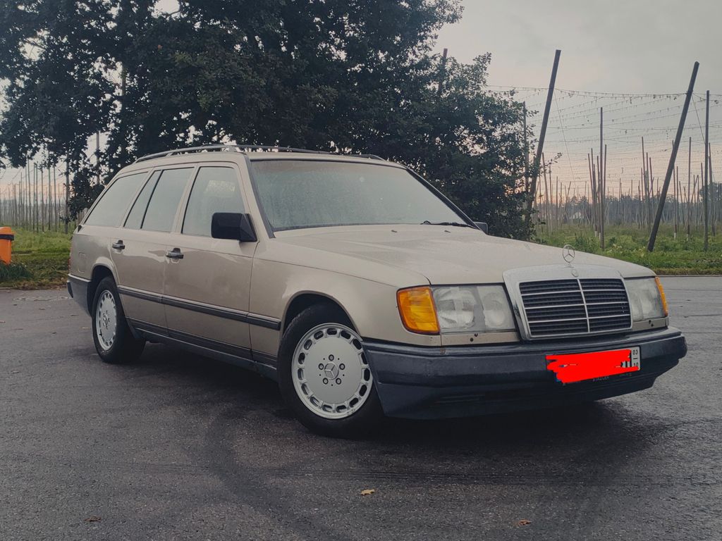 Bild des Angebotes Mercedes-Benz 300TE Kombi, W124/S124