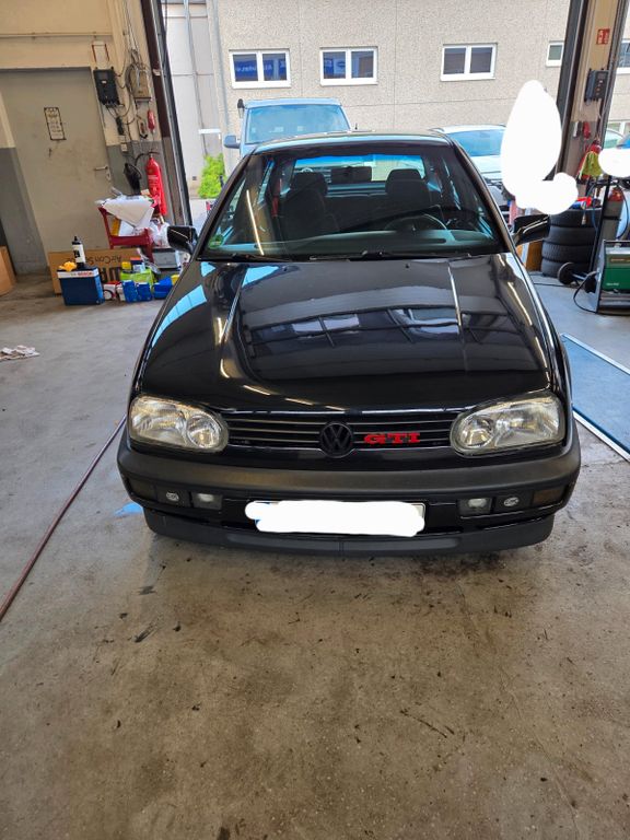 Volkswagen Golf 2.0 GTI 20 Jahre GTI 20 Jahre GTI