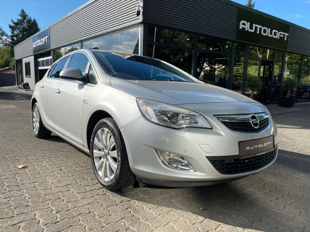 Bild des Angebotes Opel Astra J Lim. 5-trg. Cosmo SHZ, KLIMA uvm.