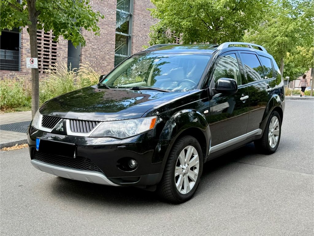 Bild des Angebotes Mitsubishi Outlander 2.2 DI-D 4WD Intense 7Sitzer mit TÜV