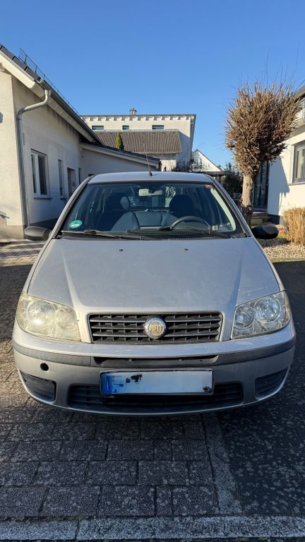 Bild des Angebotes Fiat Punto 1.2 8V -