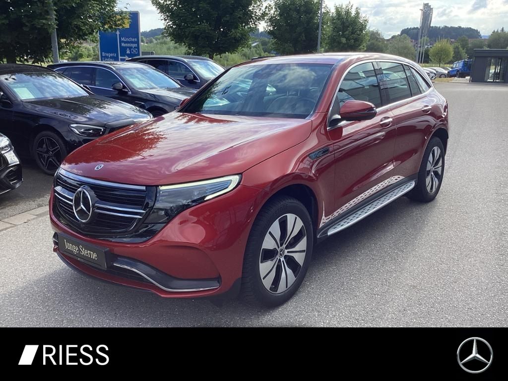 Bild des Angebotes Mercedes-Benz EQC 400 4M AMG+Fahrass.P+AHK+Kamera+Memory+HUD+