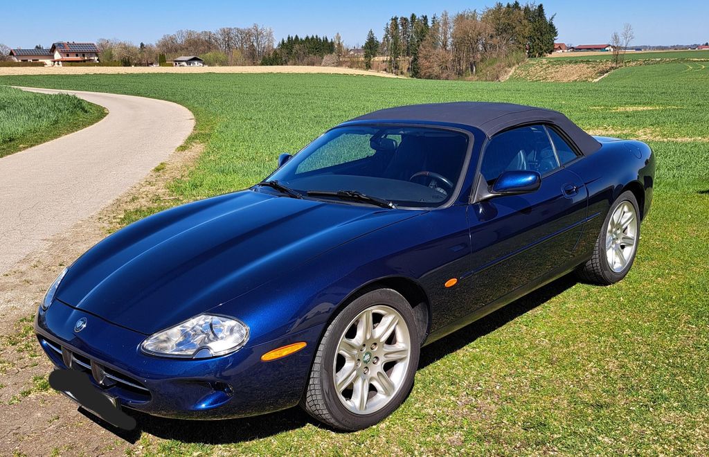 Bild des Angebotes Jaguar XK8 Cabriolet -