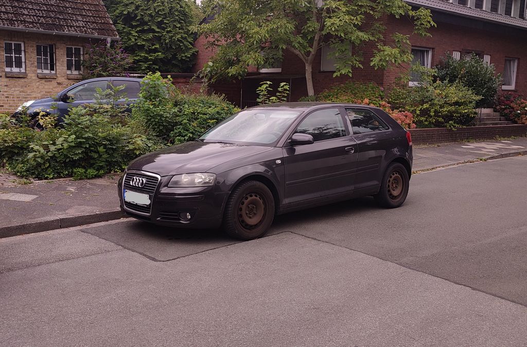 Bild des Angebotes Audi A3 1.9 TDI (DPF) Attraction Attraction