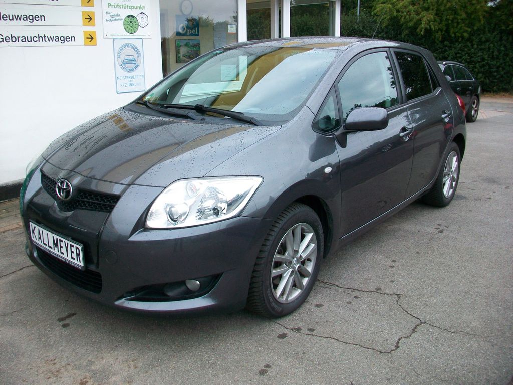 Bild des Angebotes Toyota Auris Team 1,4 Klima, 4 Türig . Tüv 3/2028