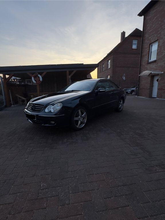 Bild des Angebotes Mercedes-Benz 240