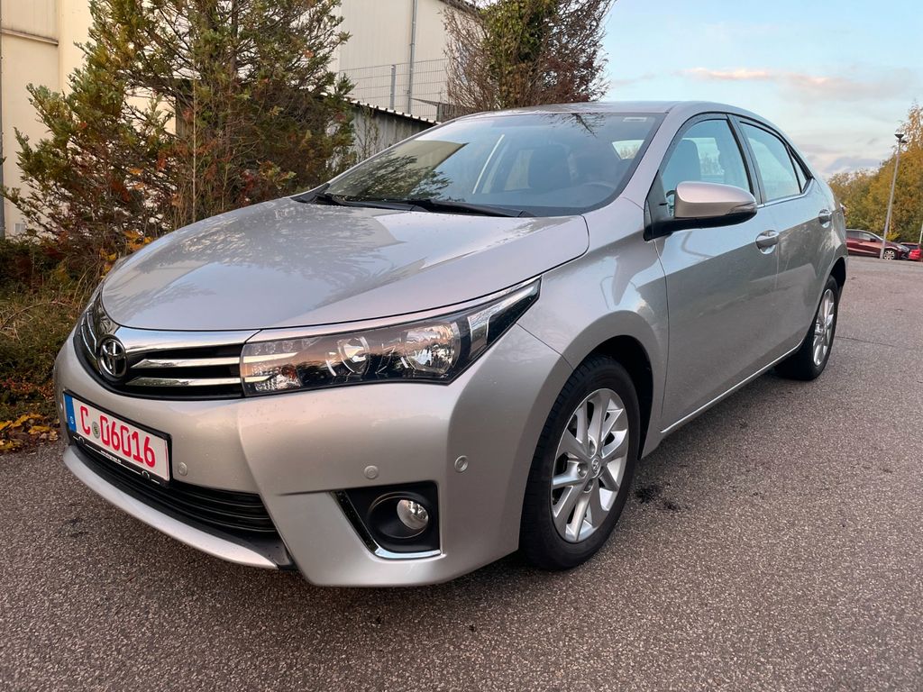 Bild des Angebotes Toyota Corolla Life+ 1.6 Benzin, Navi, Sitzheizung, Top