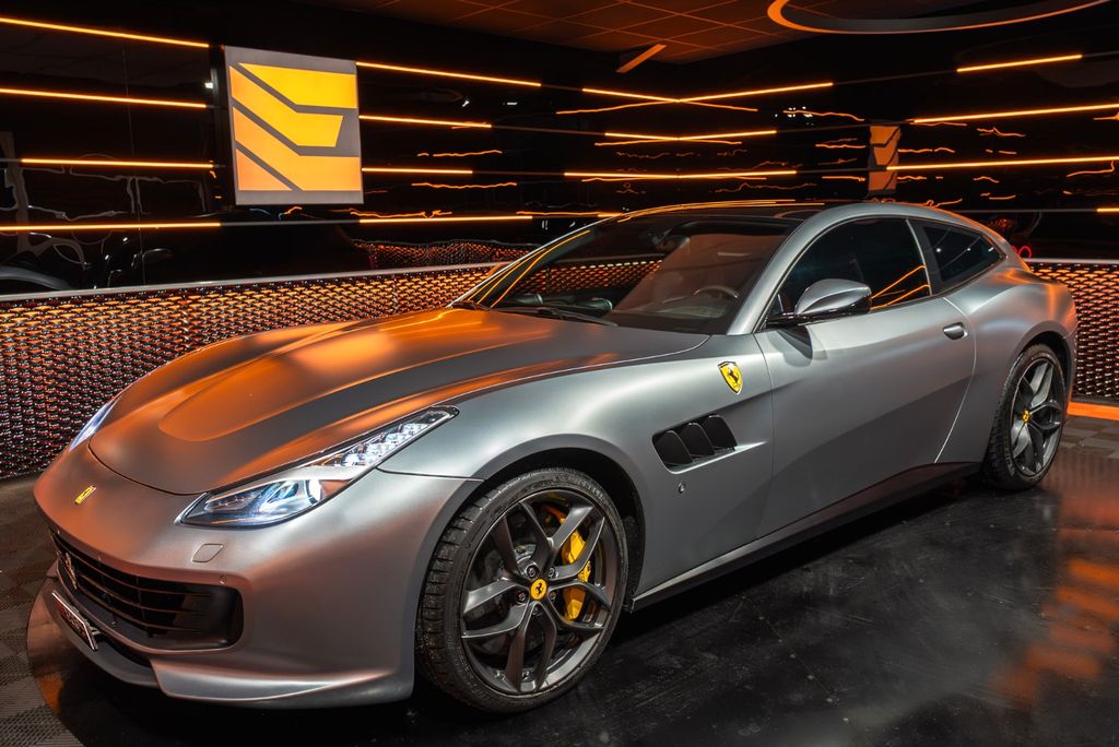 Bild des Angebotes Ferrari GTC4Lusso T V8*Lift*Carbon LED*Sunroof*JBL
