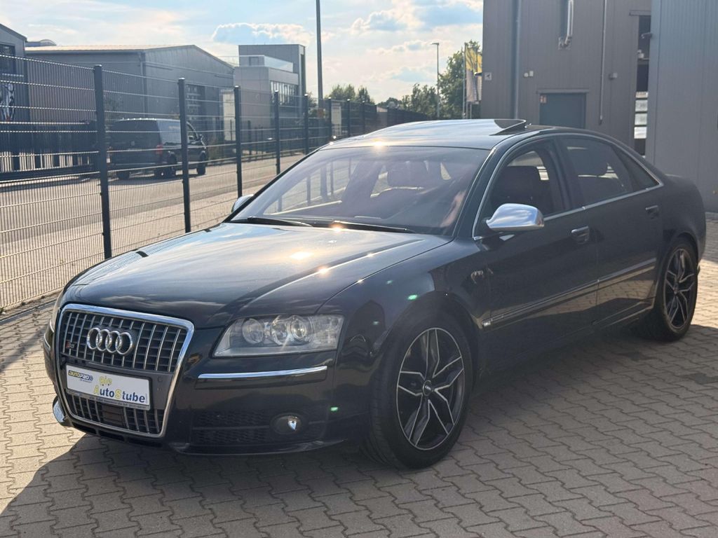 Bild des Angebotes Audi S8 5.2 quattroV10/S-Dach/Navi/Xenon/Keyless/