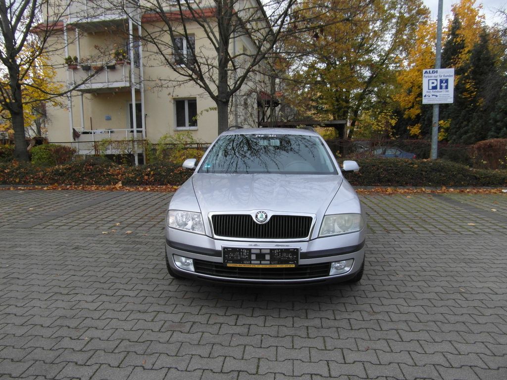 Bild des Angebotes Skoda Octavia Combi Team Edition HU 08/26