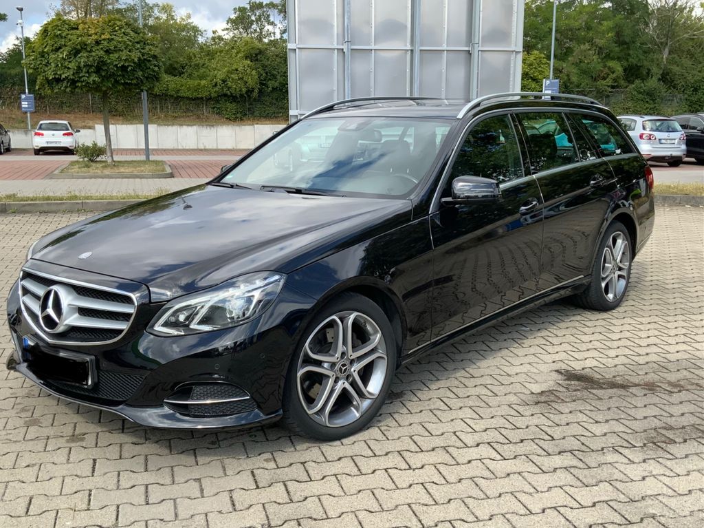 Bild des Angebotes Mercedes-Benz E-Klasse E 250 T BlueTEC 4MATIC