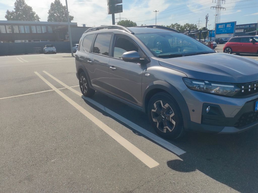 Bild des Angebotes Dacia Jogger TCe 110 Journey 5-Sitzer Facelift 2026
