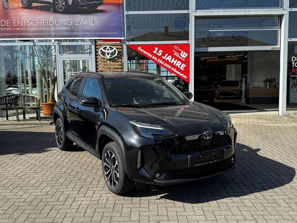Bild des Angebotes Toyota Yaris Cross Teamplayer 1,5l Hybrid ACC SHZ TOTW