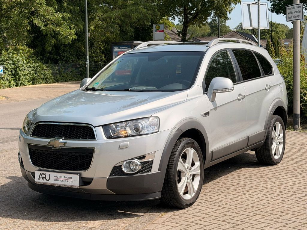 Bild des Angebotes Chevrolet Captiva 2.2 D LTZ 4WD. Automatik. 7 Sitze. Leder