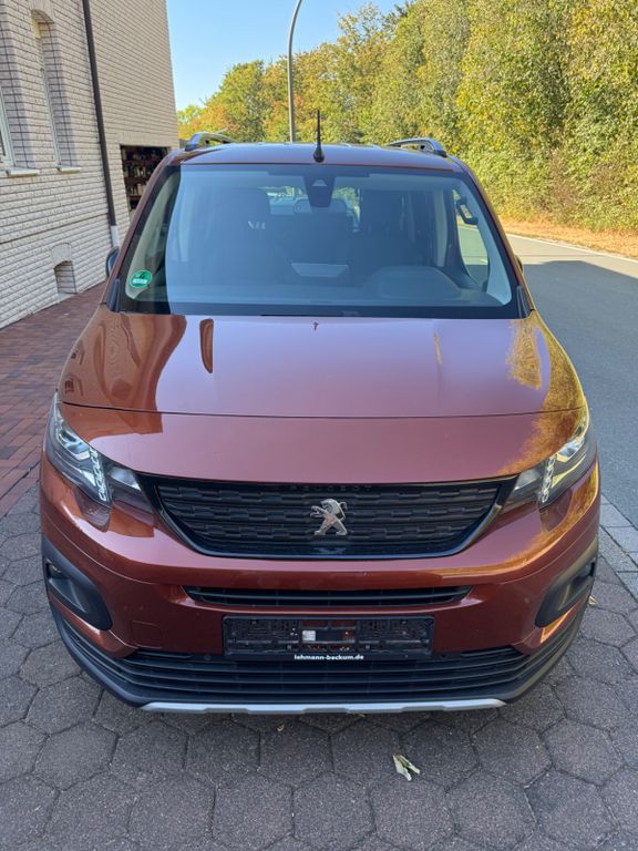 Bild des Angebotes Peugeot Rifter PureTech 130 EAT8 GT L2 5-Sitzer GT