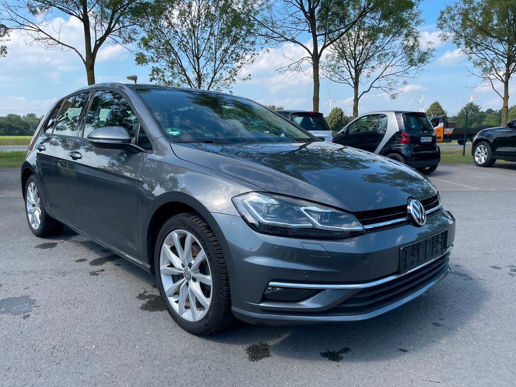 Bild des Angebotes Volkswagen Golf VII Lim. Highline BMT/Start-Stopp