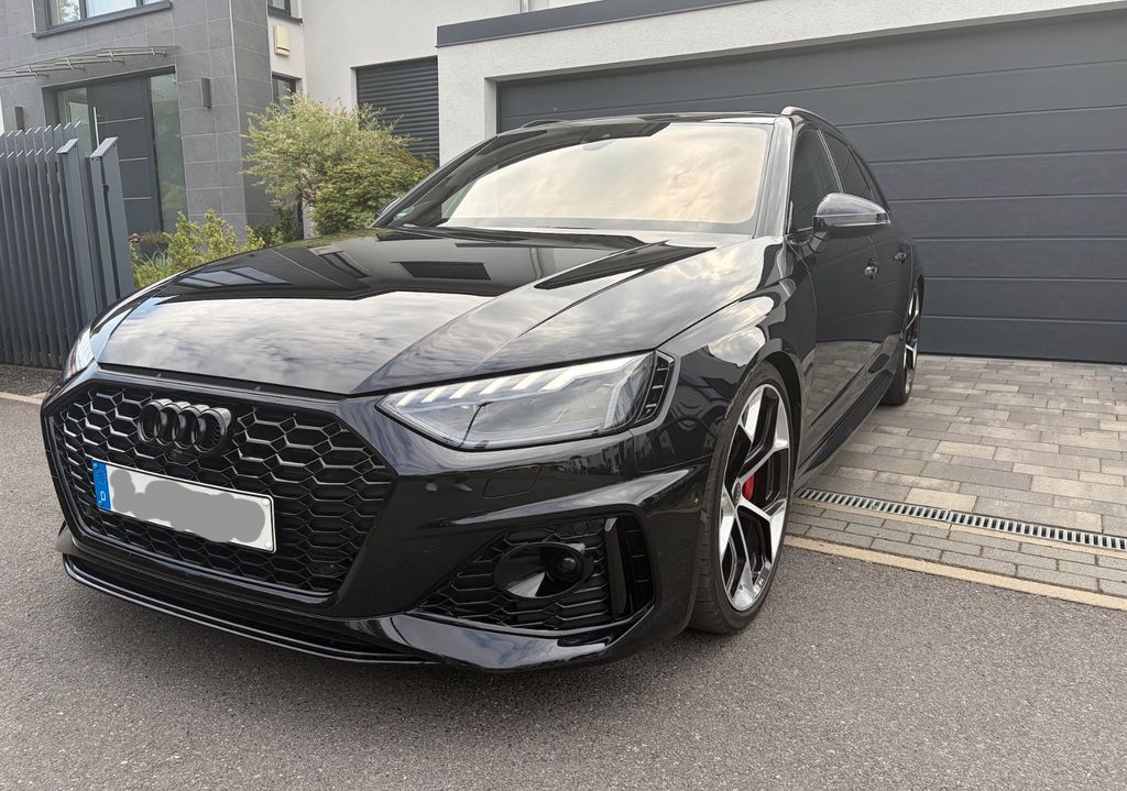 Bild des Angebotes Audi RS4 competition plus, Voll, 1. Hd, Garantie