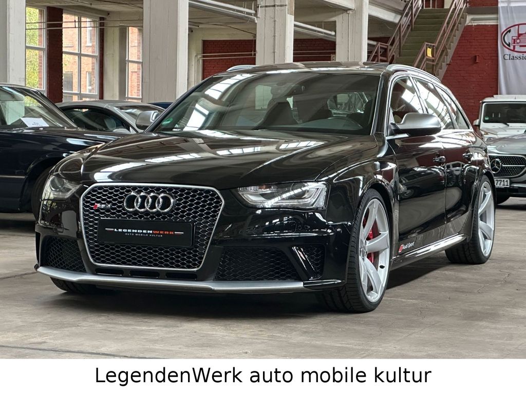 Bild des Angebotes Audi RS4 B8 Avant 4.2 FSI SERVICE/BREMSEN/REIFEN neu!