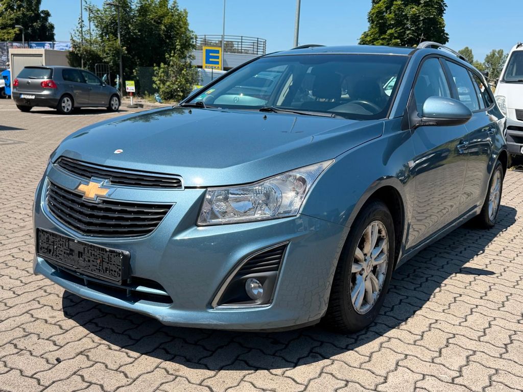 Bild des Angebotes Chevrolet Cruze LT+ Navi/Kamera/AHK/Tempomat