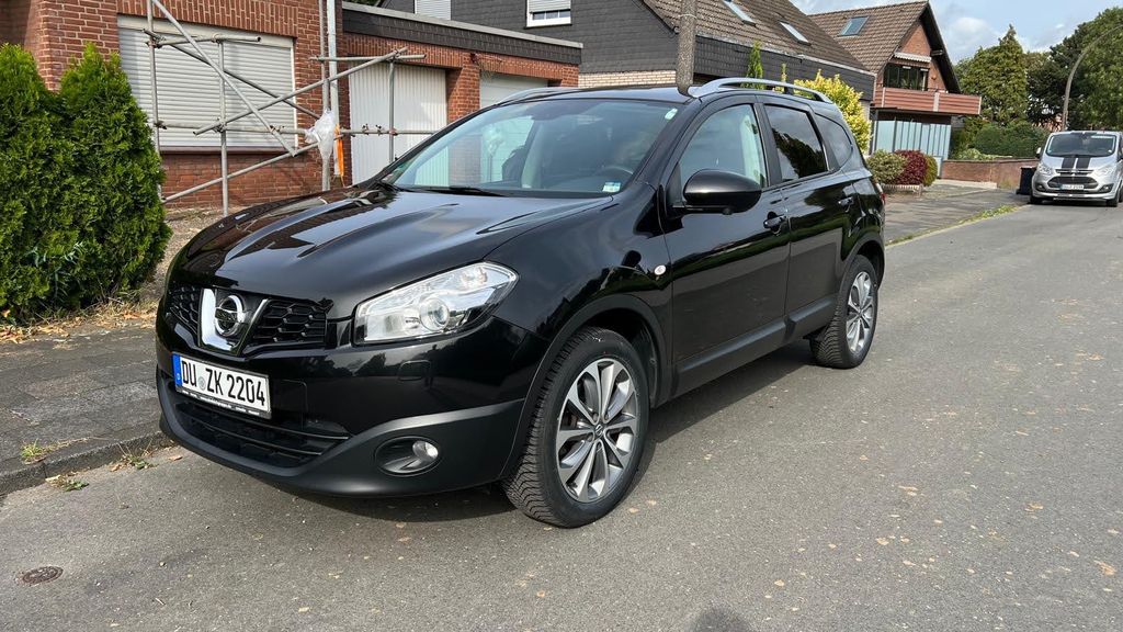 Bild des Angebotes Nissan Qashqai+2 2.0 4x4 Tekna Automatik