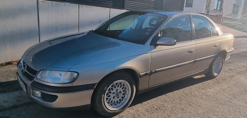 Bild des Angebotes Opel Omega B 2.0 16V V94   115.000km    TÜV 7/2026