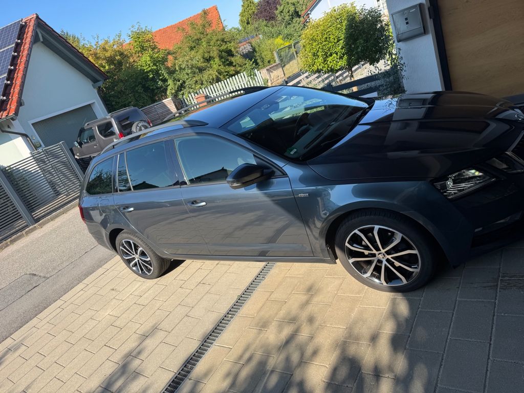 Bild des Angebotes Skoda Octavia 2.0 TDI SCR DSG SOLEIL Combi SOLEIL