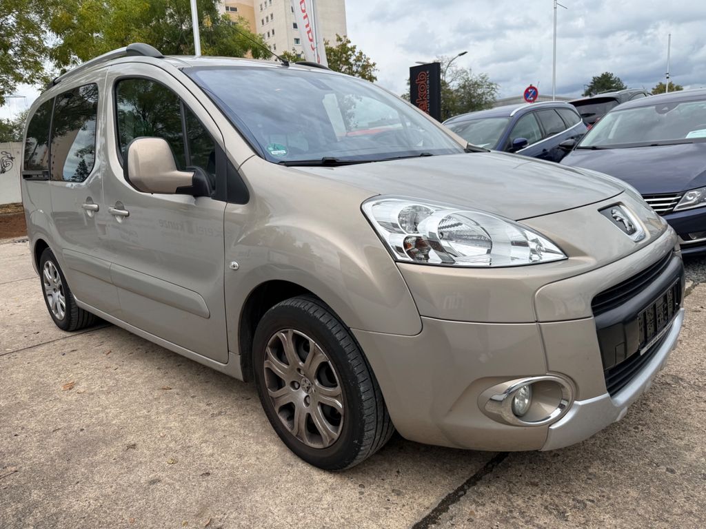 Bild des Angebotes Peugeot Partner Tepee Premium+ 1 Hand + PDC+SITZHEIZUNG+