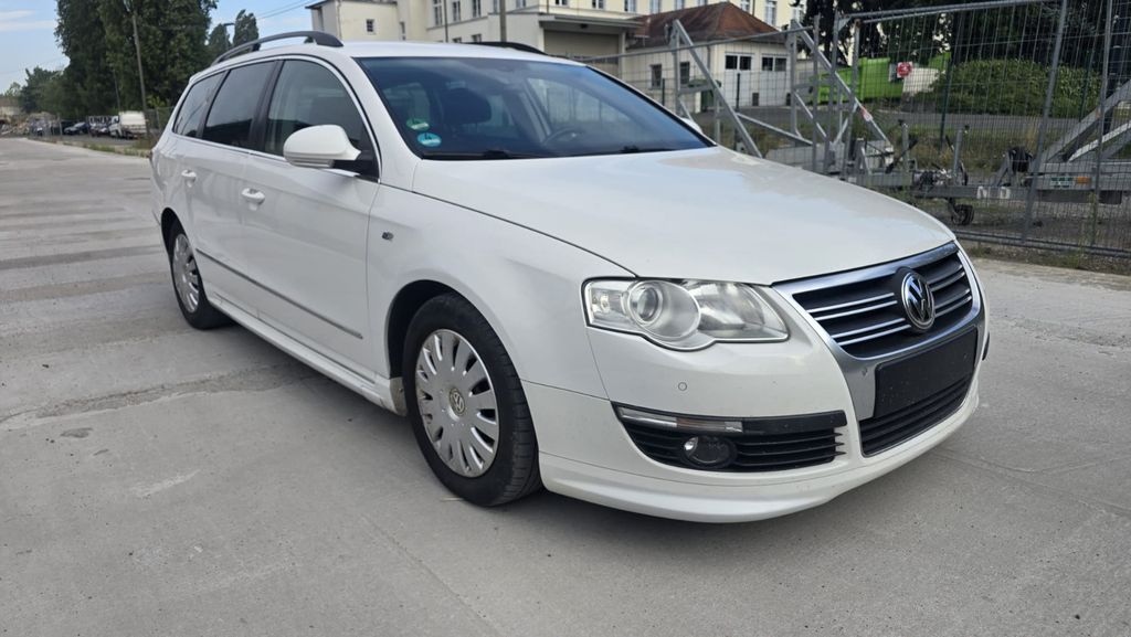 Bild des Angebotes Volkswagen Passat Variant R-Line Edition