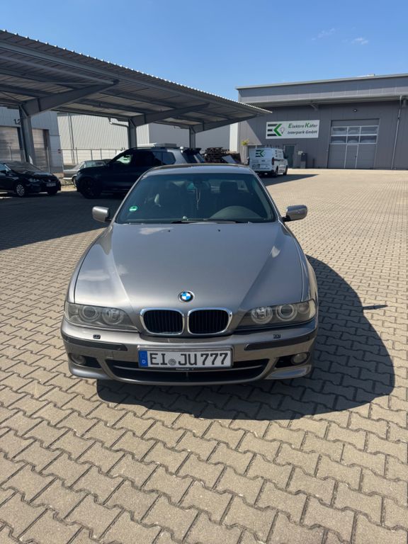 BMW 5er E39 520i M-Paket Leder SHZ Xenon PDC