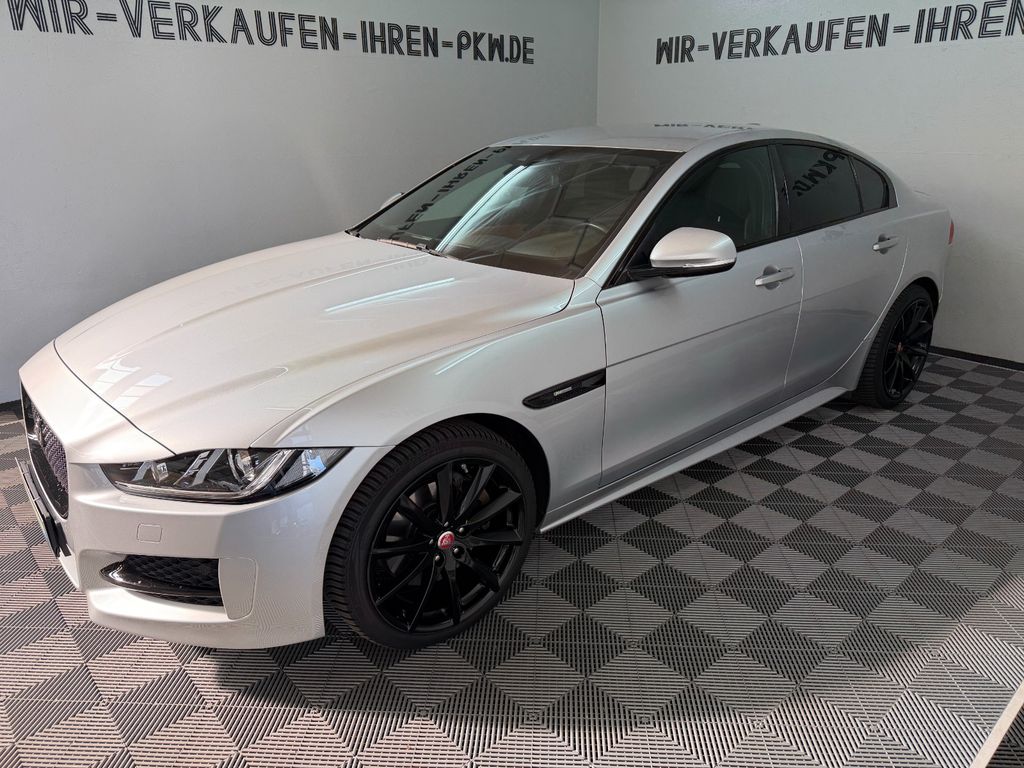 Bild des Angebotes Jaguar XE R-Sport 2.0 AWD Service NEU / Allwetter 19