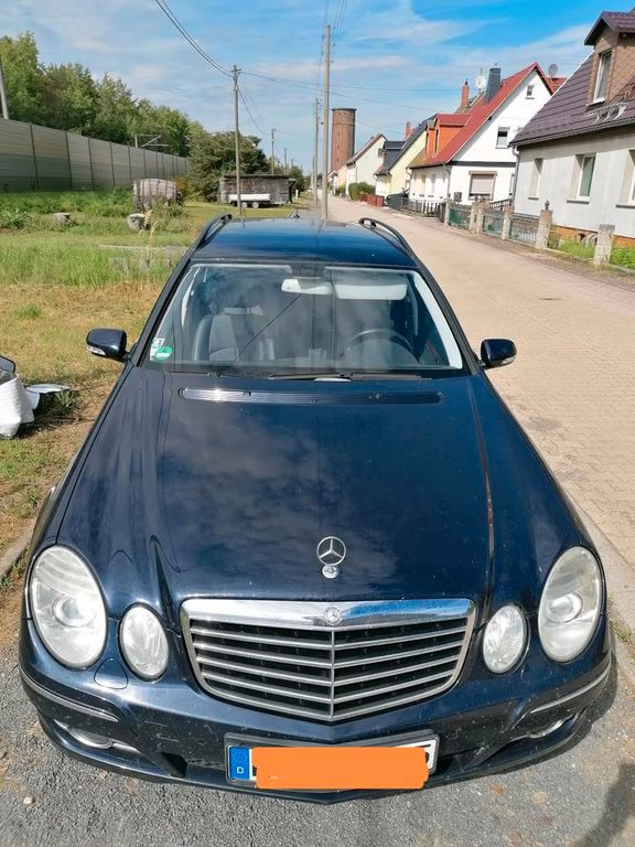 Mercedes-Benz E 220 CDI T AVANTGARDE Standheizung