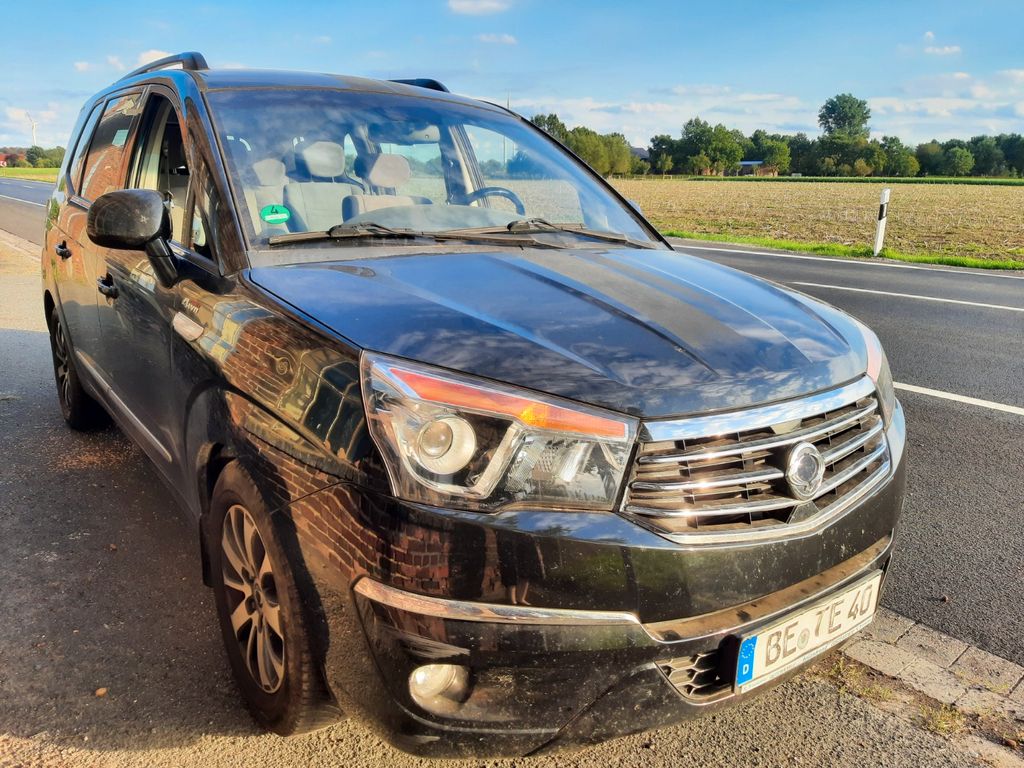 Bild des Angebotes Ssangyong Rodius 2.2 Diesel e-XDi 220 4WD Auto