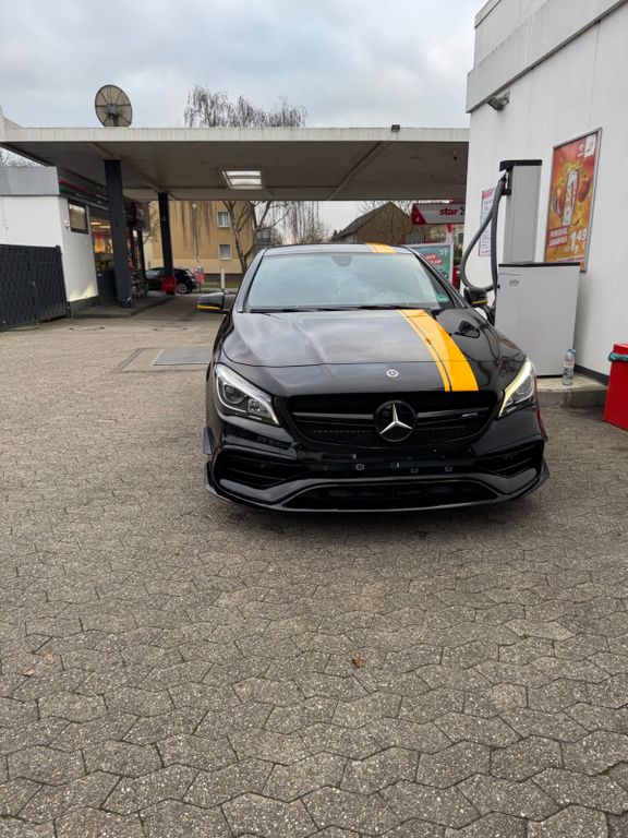 Mercedes-Benz CLA 45 AMG CLA 45 4MATIC DCT Standard