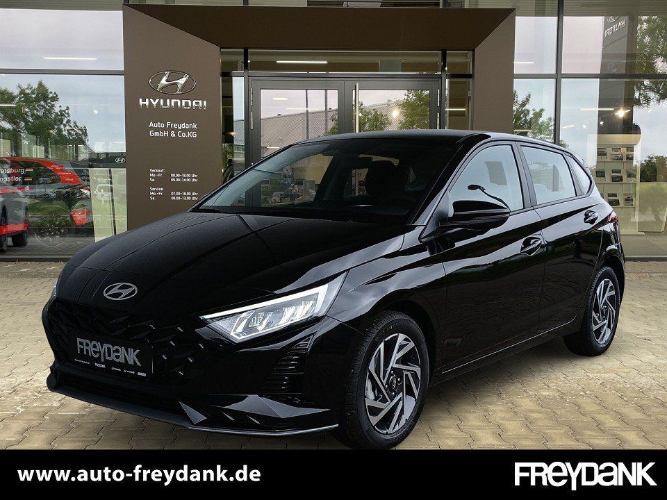 Bild des Angebotes Hyundai i20 FL (MY26) 1.0 T-GDI (90 PS) 6-MT 2WD Trend B