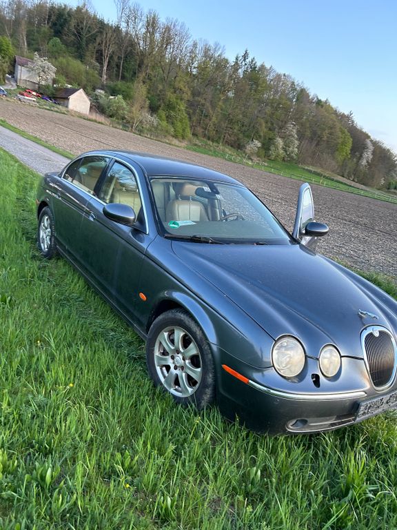 Bild des Angebotes Jaguar S-Type 3.0 V6 Executive