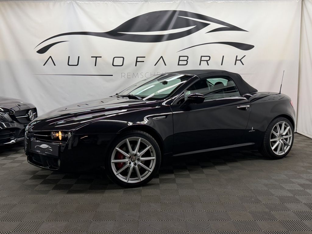 Bild des Angebotes Alfa Romeo Spider*2.0JTDM 16V*TI*LEDER*XENON*PDC*BREMBO*
