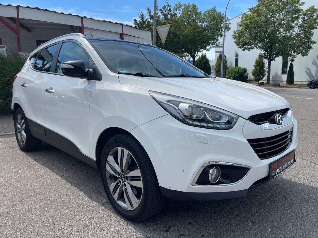 Bild des Angebotes Hyundai ix35 2.0 CRDi 4WD Automatik *Pano *Kamera *Leder