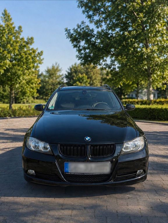 BMW 318i touring e91