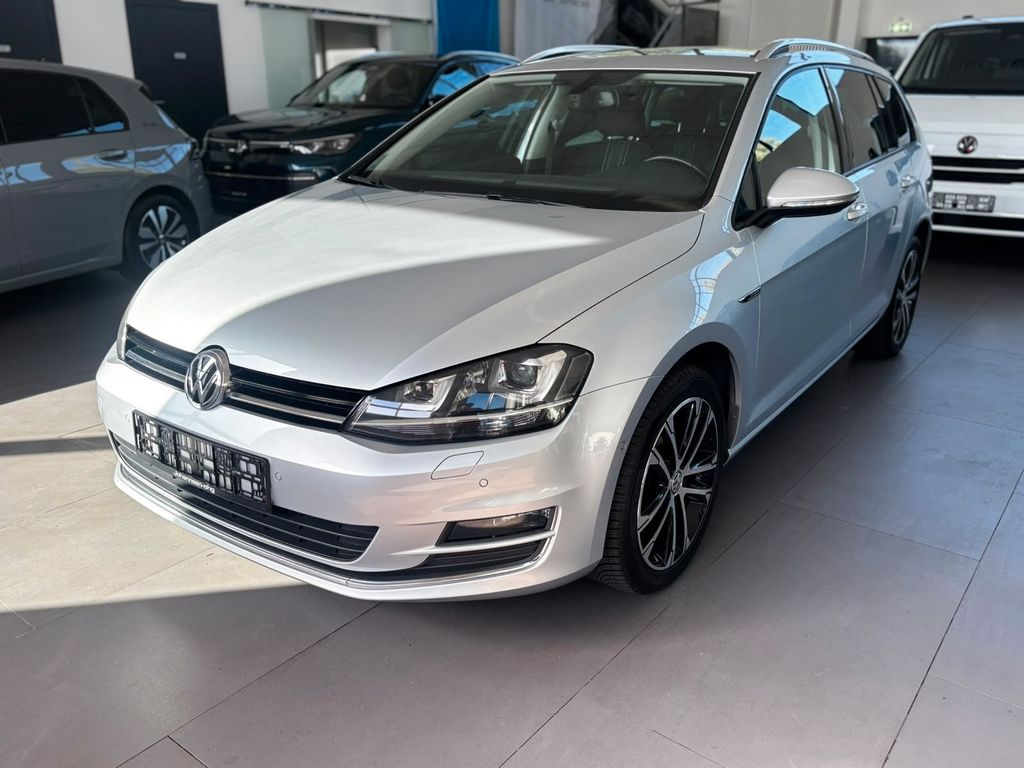 Bild des Angebotes Volkswagen Golf VII Variant Club & Lounge KLIMA/NAVI/XENON