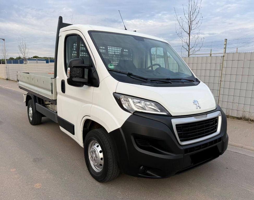 Bild des Angebotes Peugeot Boxer Pritsche L3 *KLIMA *NAVI *AHK *NEU TÜV