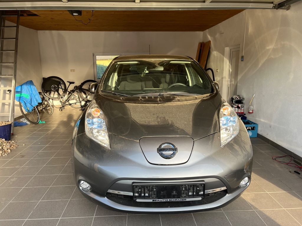 Nissan Leaf Black Edition 30kWH Black Edition