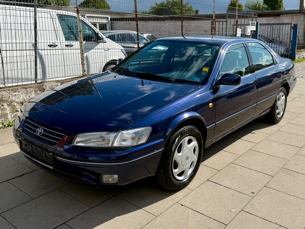 Bild des Angebotes Toyota Camry 2.2 * TÜV NEU * KLIMAAUTOMATIK