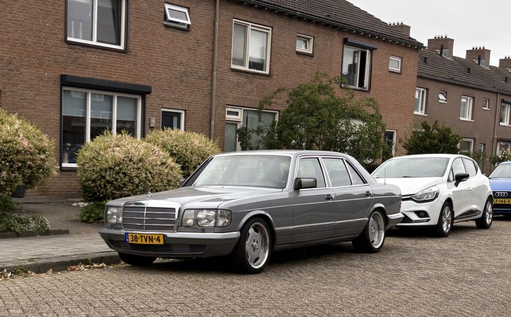 Bild des Angebotes Mercedes-Benz W126 380 SEL V8 Automatik