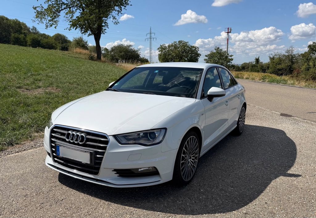 Bild des Angebotes Audi A3 2.0 TDI limousine quattro S line