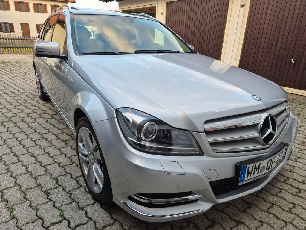 Bild des Angebotes Mercedes-Benz Avangarde C200cdi, AHK,GSD, Auto.132'km,2013,TOP
