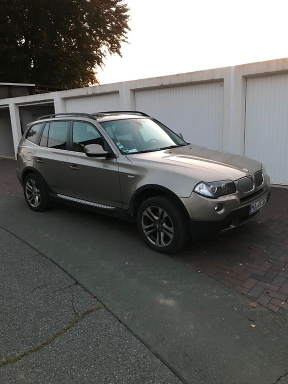 Bild des Angebotes BMW X3 xDrive30d Aut.252PS