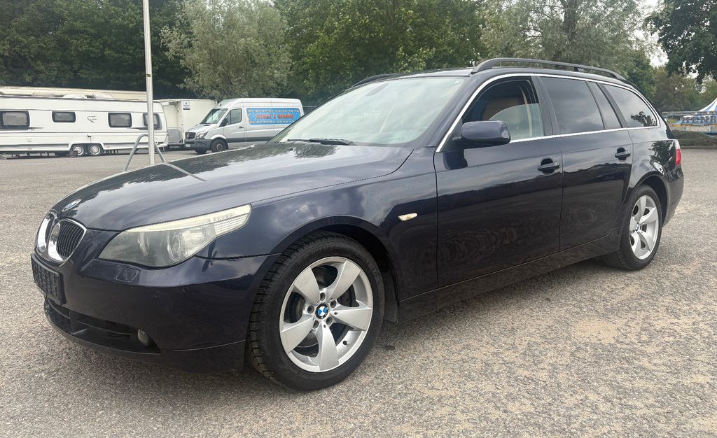 Bild des Angebotes BMW 545i touring *LEDER*NAVIGATION*XENON*HEAD UP*